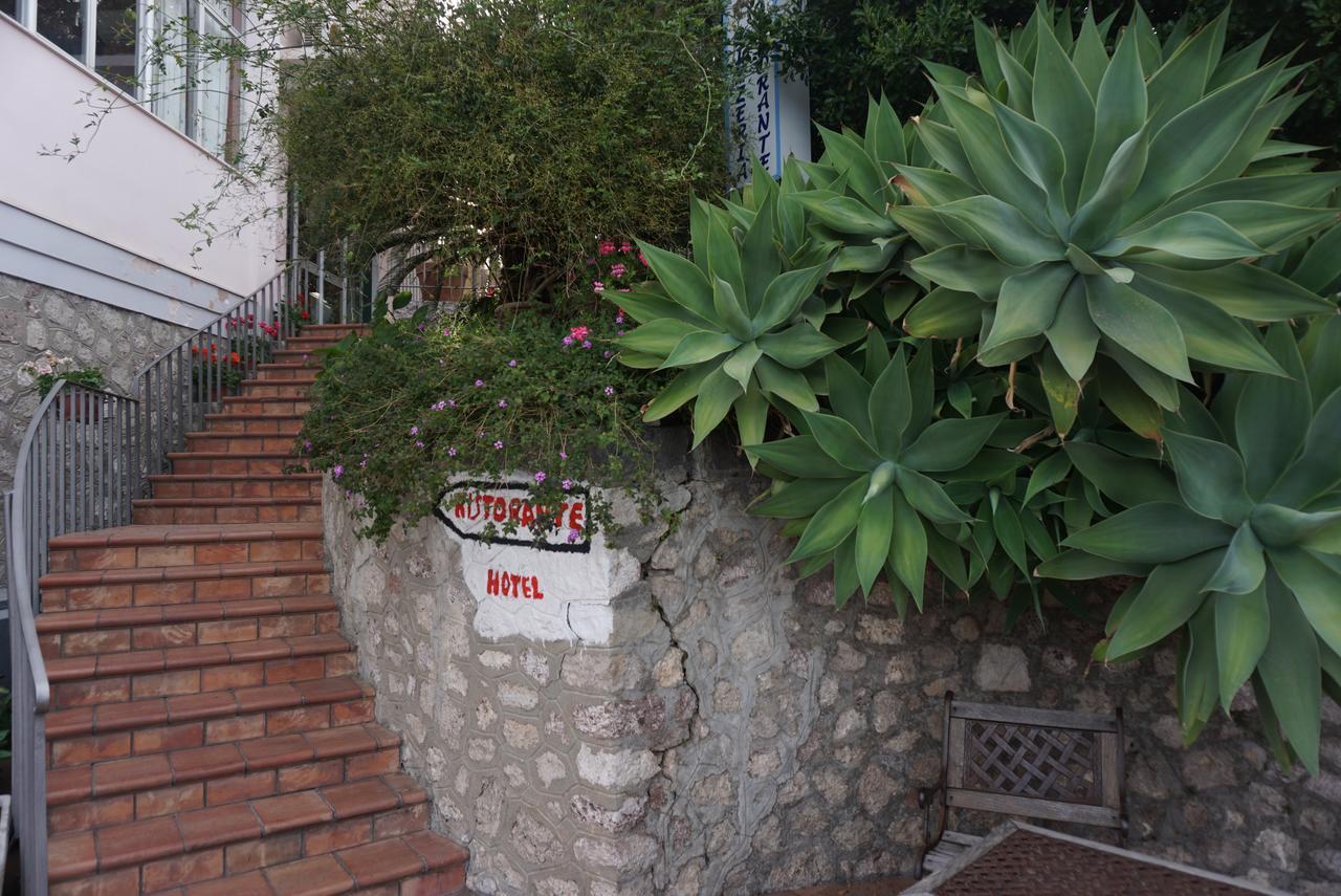 Hotel Villa Souvenir Forza dʼAgro Zewnętrze zdjęcie