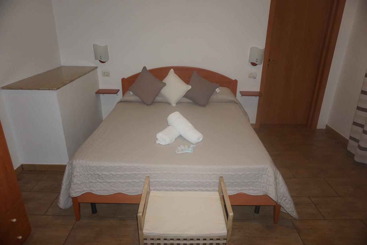 Hotel Villa Souvenir Forza dʼAgro Zewnętrze zdjęcie