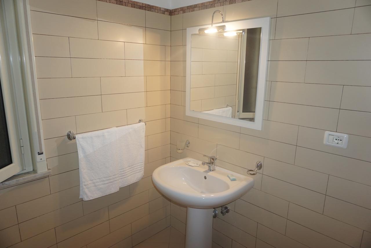 Hotel Villa Souvenir Forza dʼAgro Zewnętrze zdjęcie