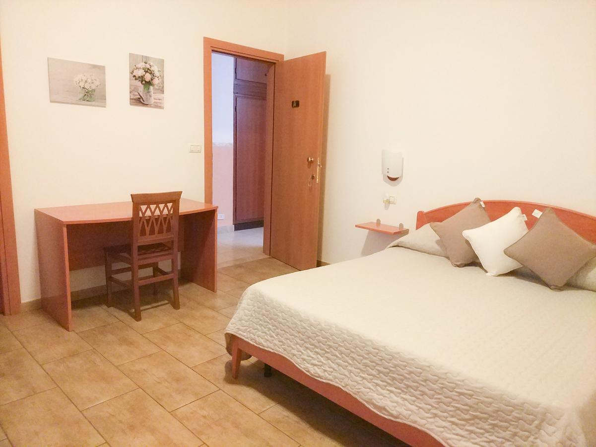 Hotel Villa Souvenir Forza dʼAgro Zewnętrze zdjęcie